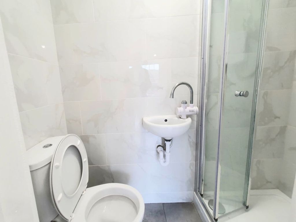 Property photo 2 of 2