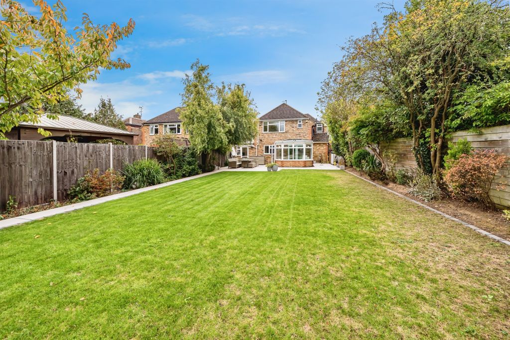 Property photo 1 of 17