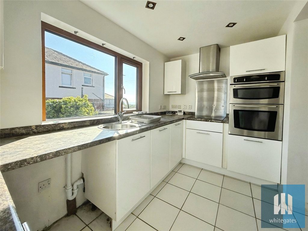 Property photo 3 of 9 Picture No. 13