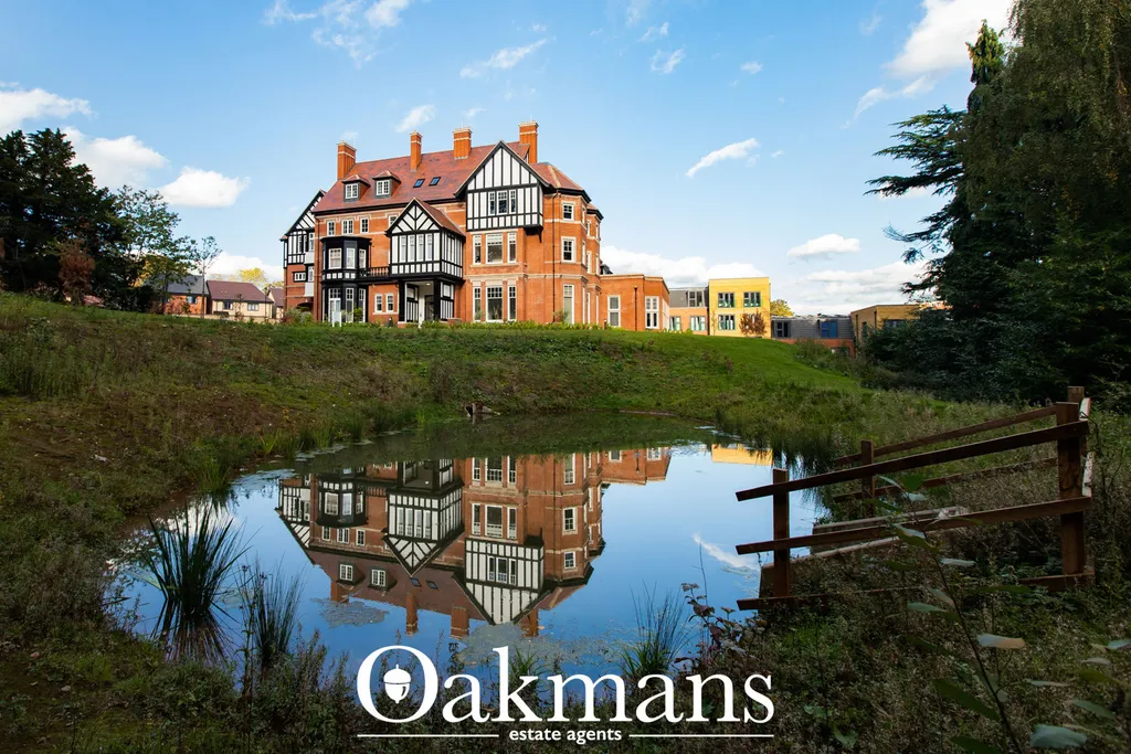Apartment in Birmingham, West Midlands - View 3