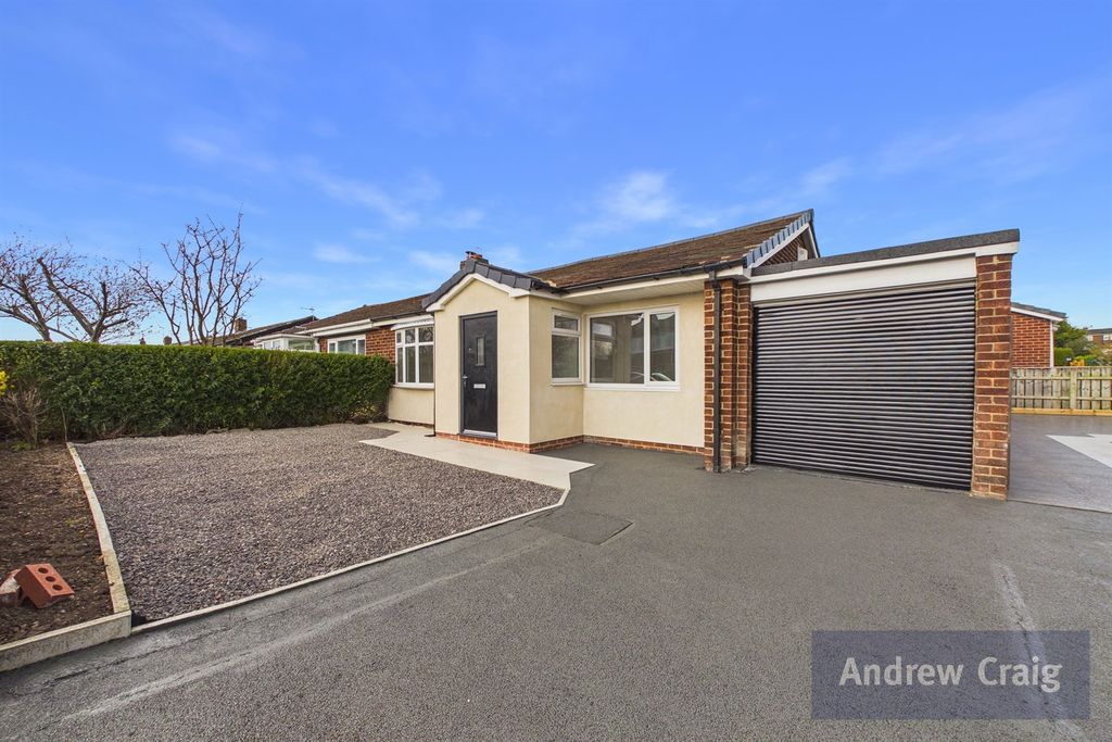 Property photo 1 of 13 (Main)