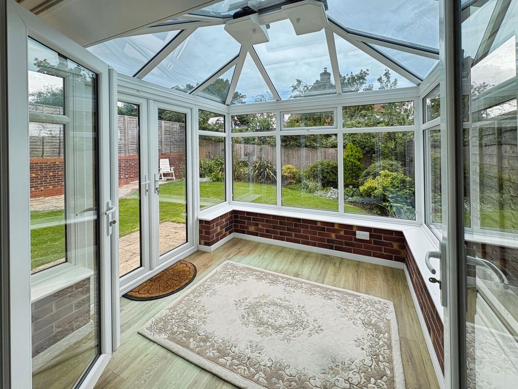 Property photo 3 of 17 8Fd23762-Img_0544