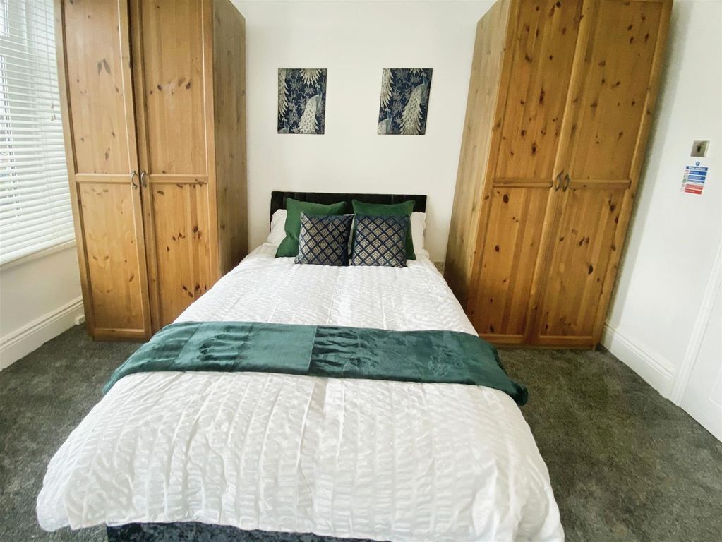 Property photo 3 of 16 Img_1016.Jpeg