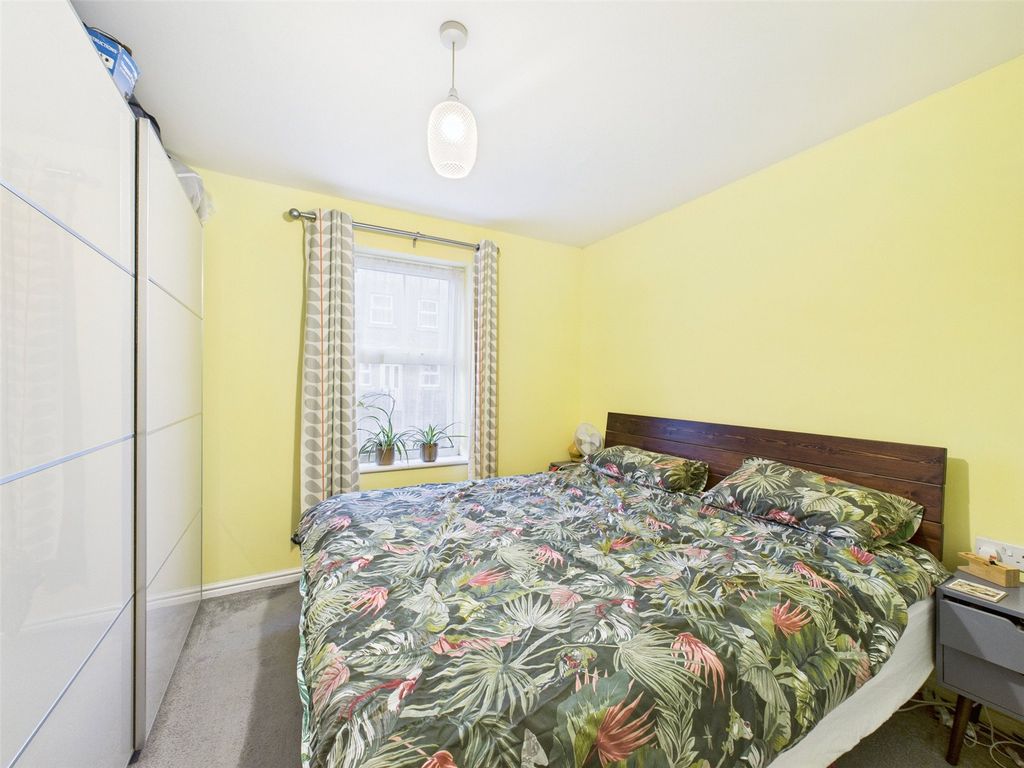 Property photo 3 of 10 Picture No. 08