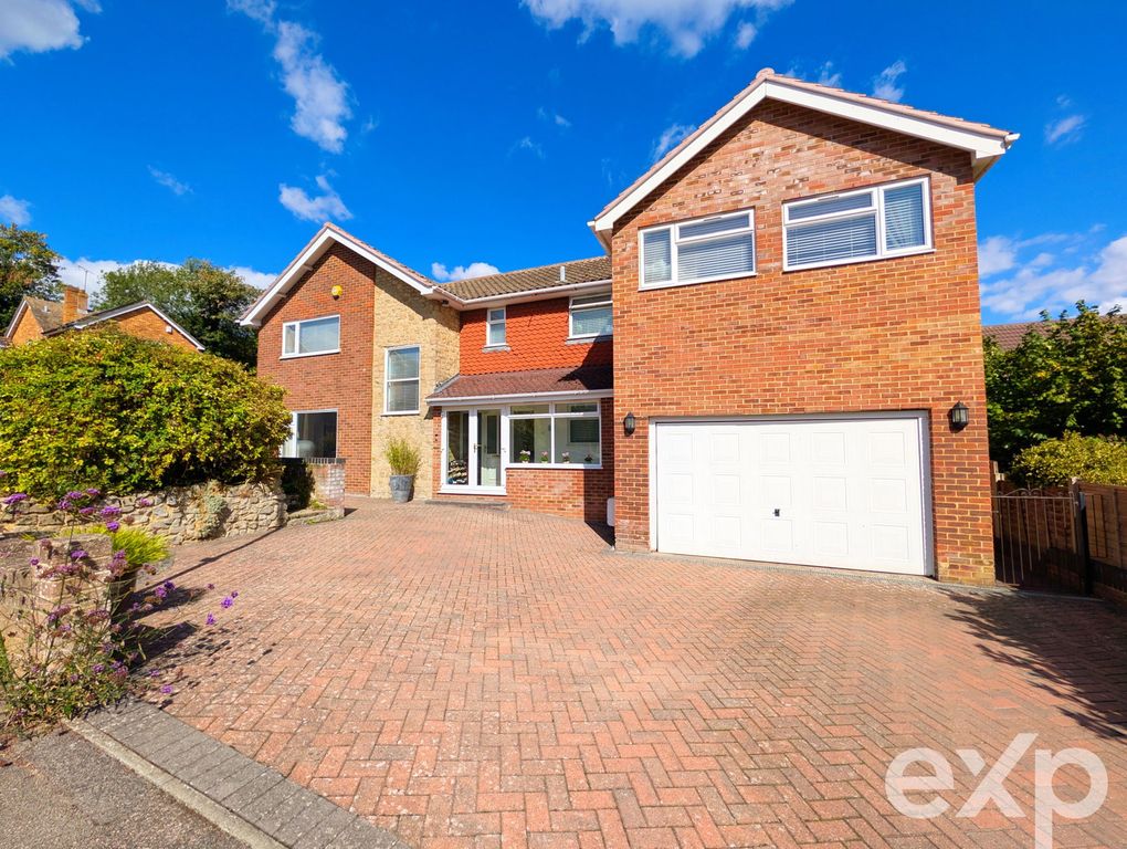 Property photo 1 of 29