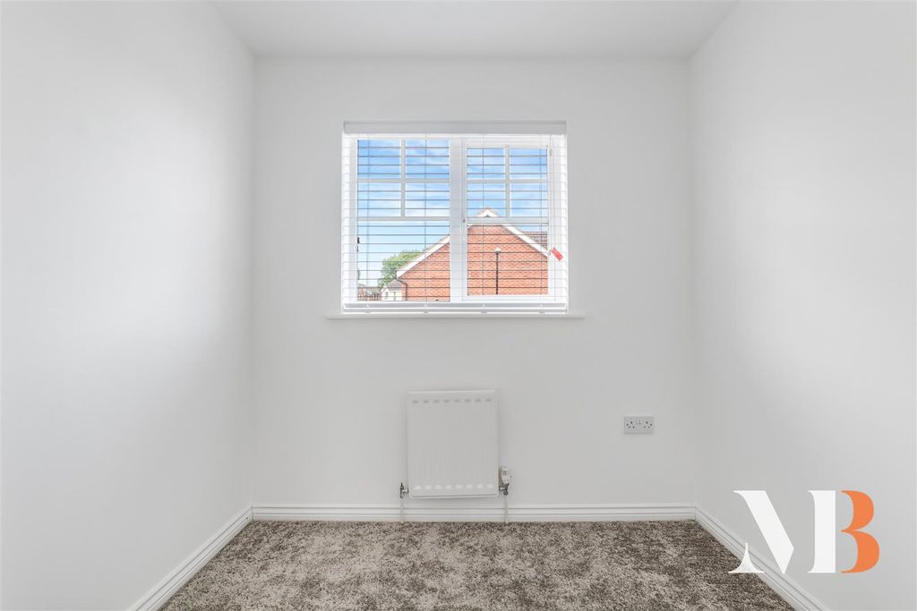 Property photo 3 of 39 Birk-2.Jpg