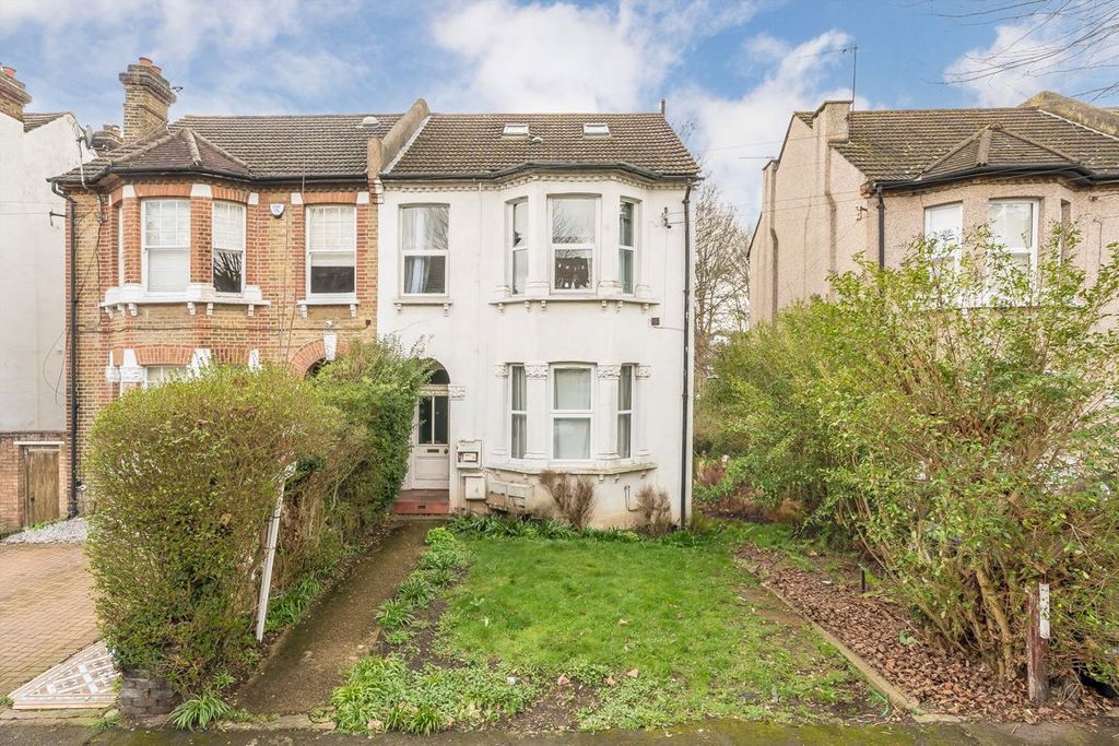 Property photo 1 of 5