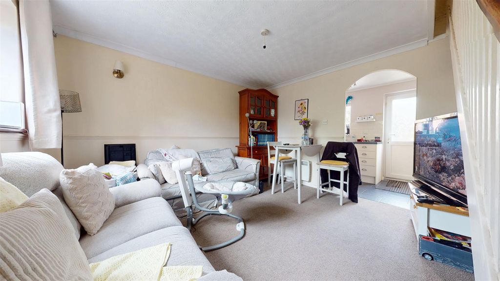 Property photo 3 of 11 04232026_133114.Jpg