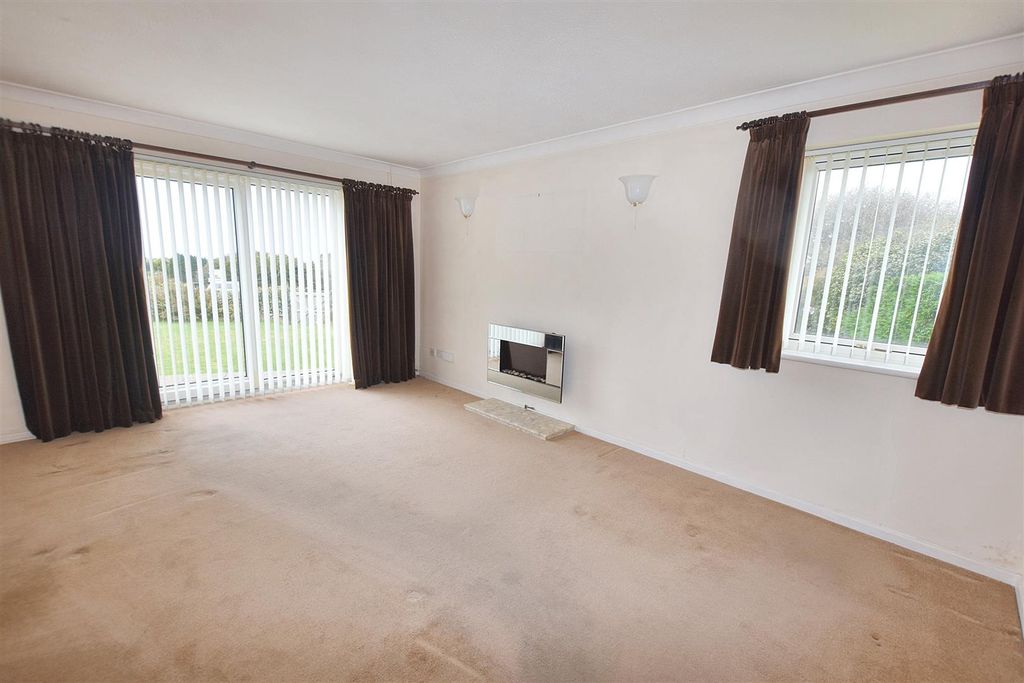 Property photo 2 of 17 Dsc_5389.Jpg