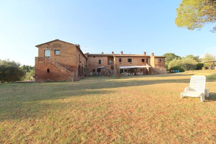 Property photo 1 of 30