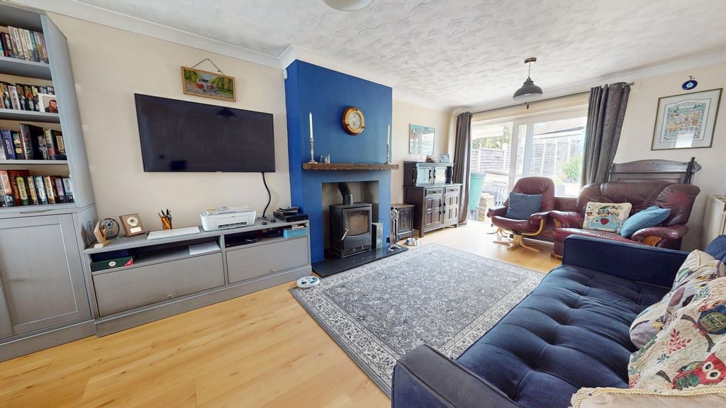 Property photo 2 of 11 Photo 9