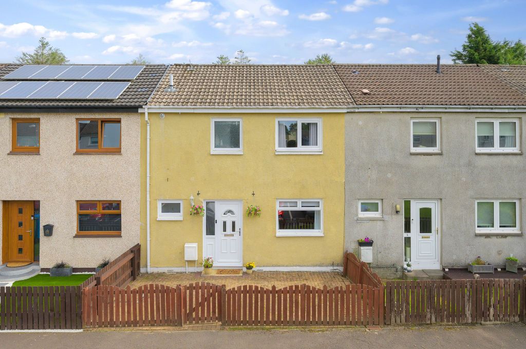 Property photo 1 of 12