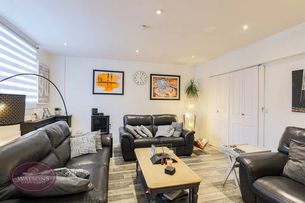Middleton Street, Awsworth, Nottingham NG16 - View 6