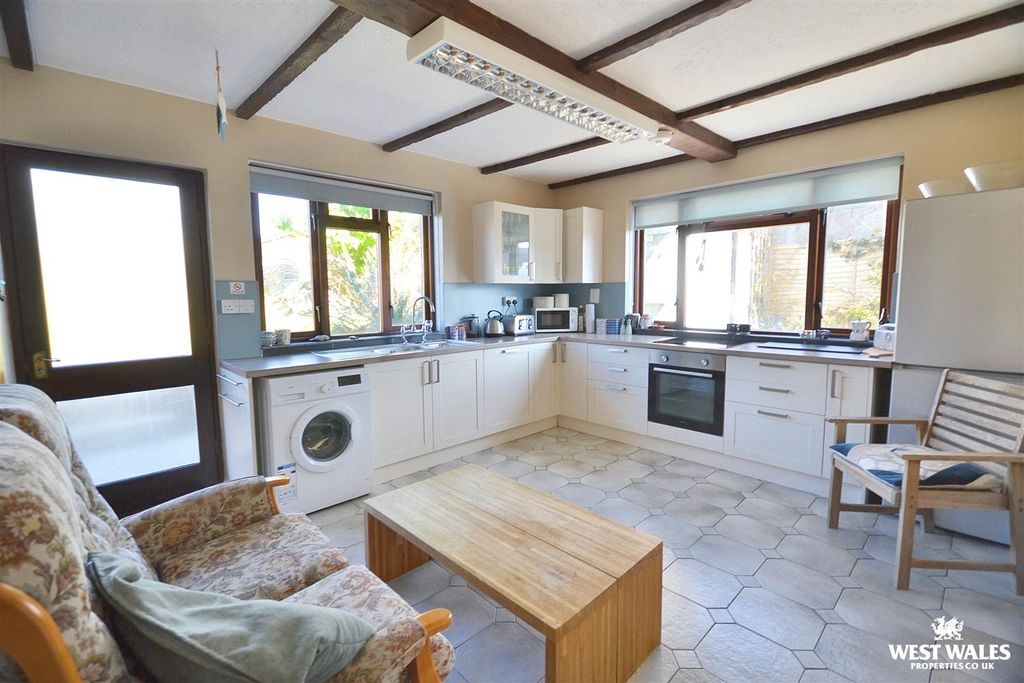 Property photo 3 of 20 Dsc_0014 (2).Jpg
