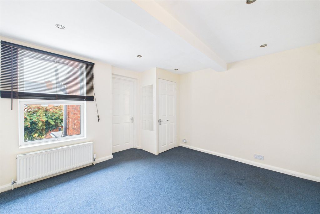 Property photo 3 of 5 Picture No. 03