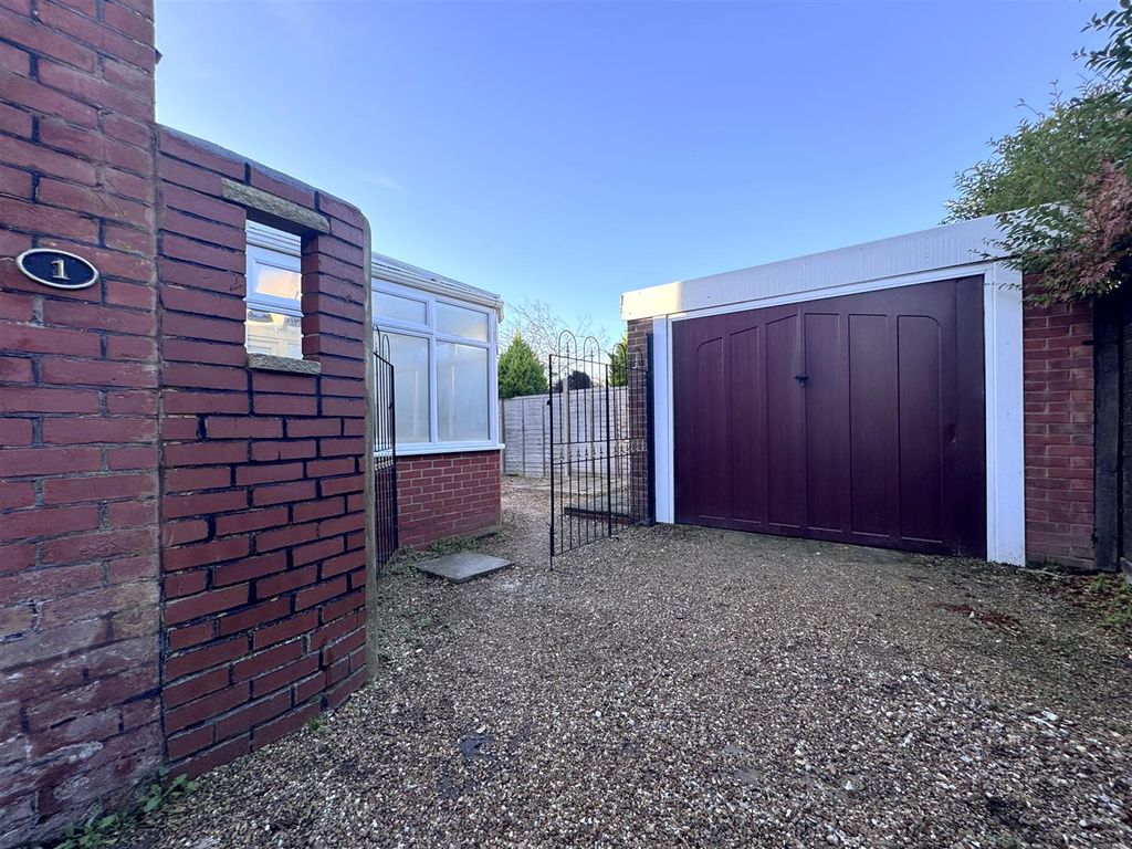 Property photo 2 of 11 Img_0176.Jpeg