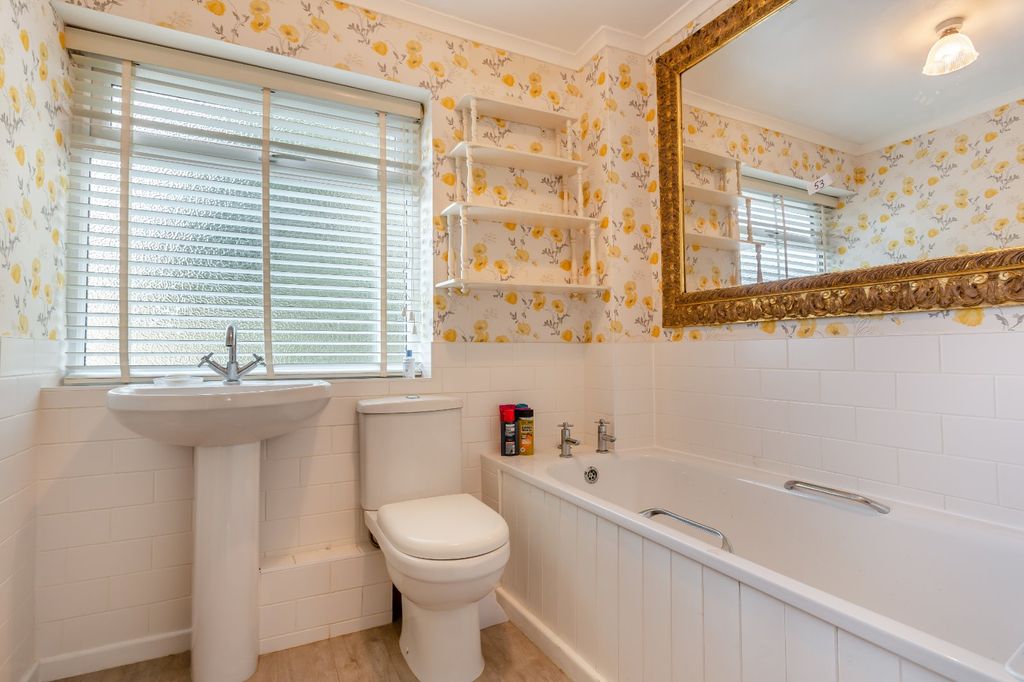 Additional image 10 of 3 bed end terrace house for saleEstcote Road, Cirencester, Gloucestershire GL7
