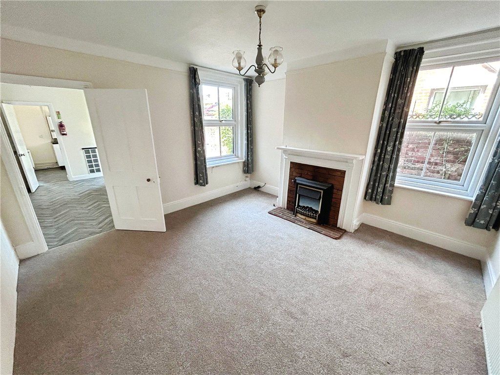 Property photo 3 of 15 Picture No. 11