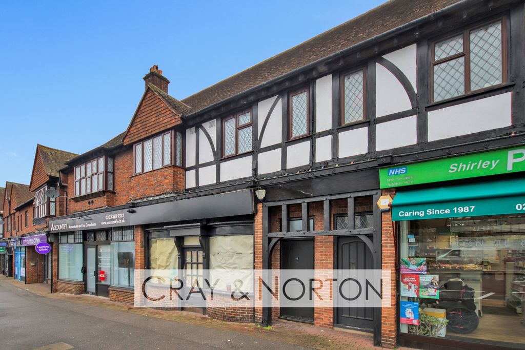 Property photo 1 of 6 Photo 6