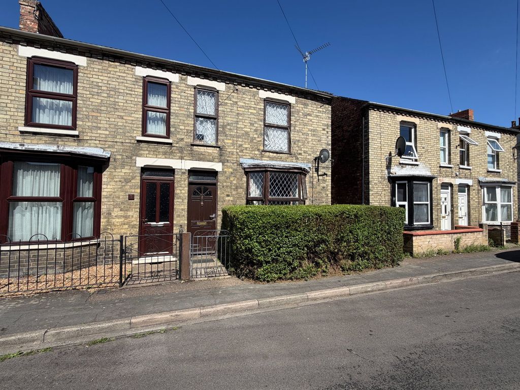 Property photo 1 of 22