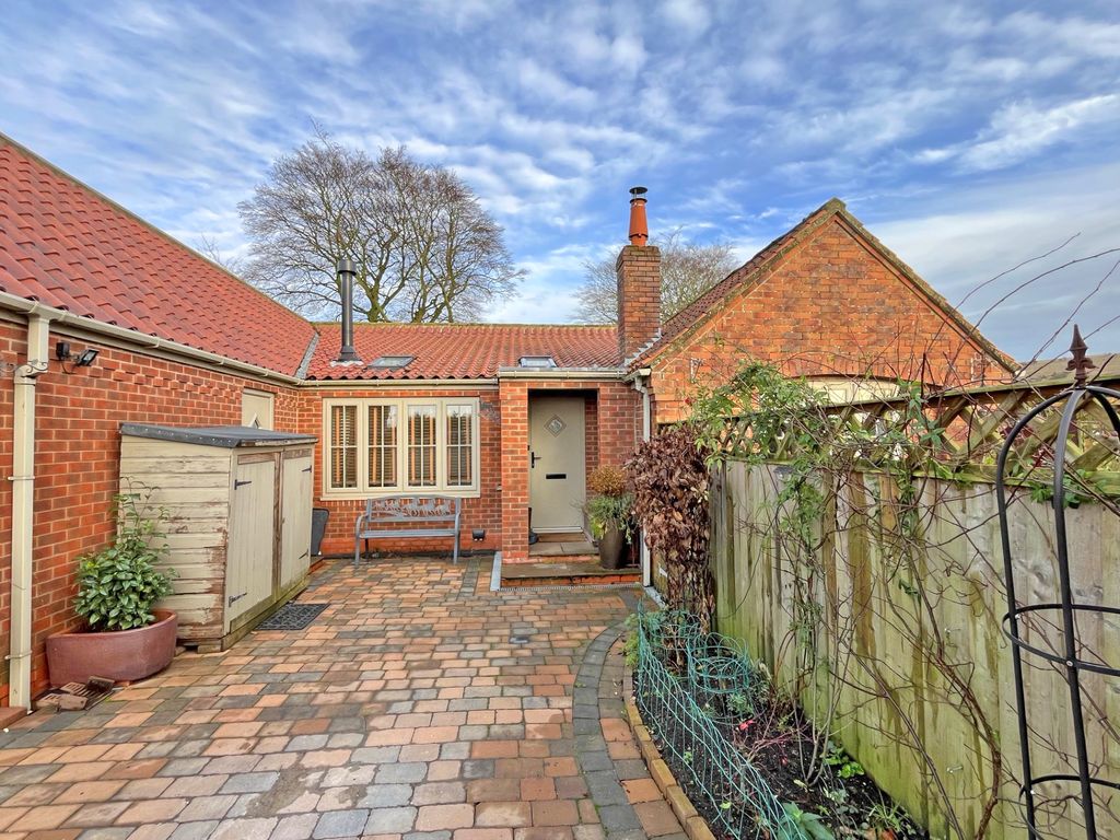 Property photo 2 of 21 Thumbnail_Img_8408