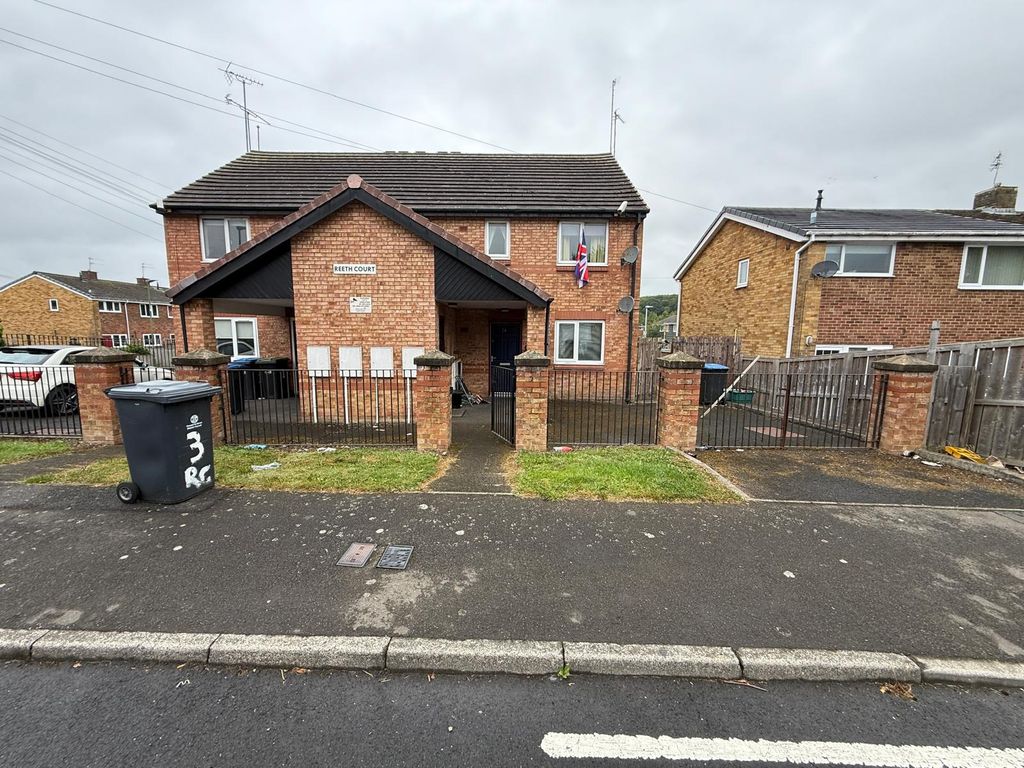 Property photo 1 of 2 4 Reeth Court, Charlaw Close, Sacriston, Durham, County Durham, Dh7 6Ag
