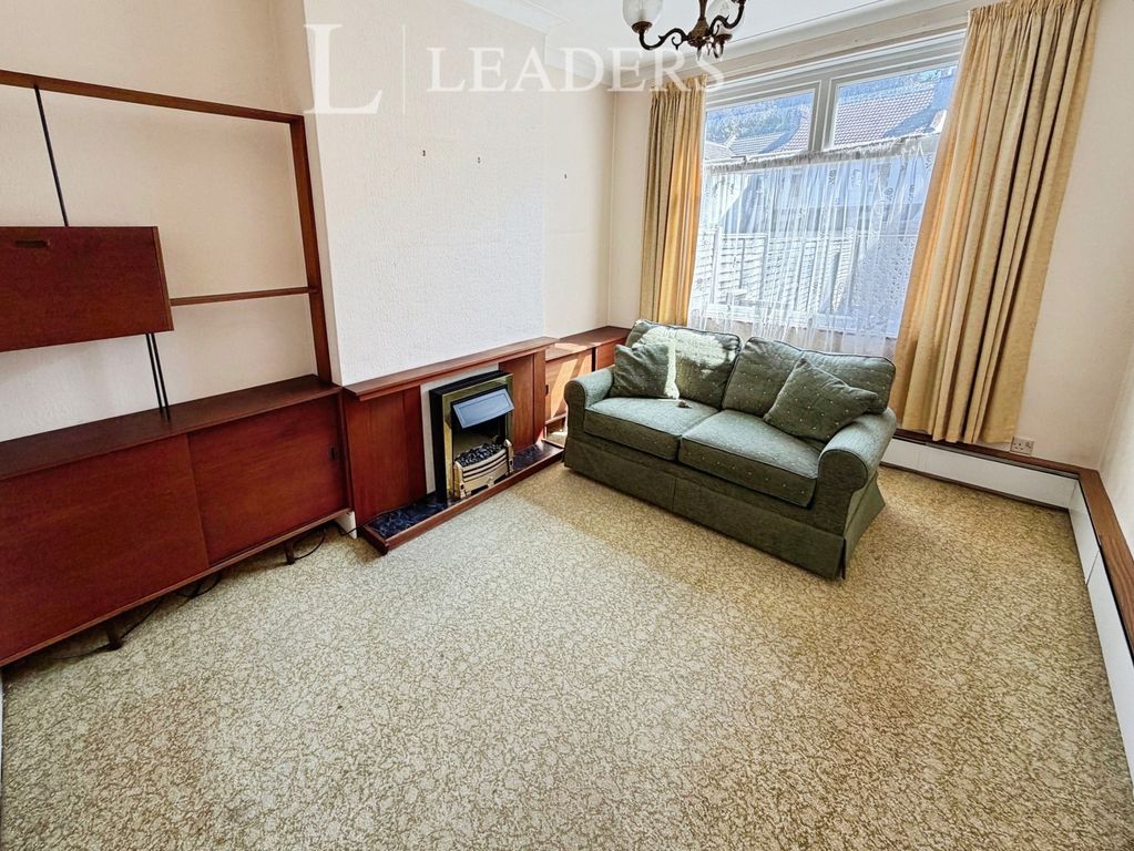 Property photo 3 of 12 Pbox-Img.Jpg