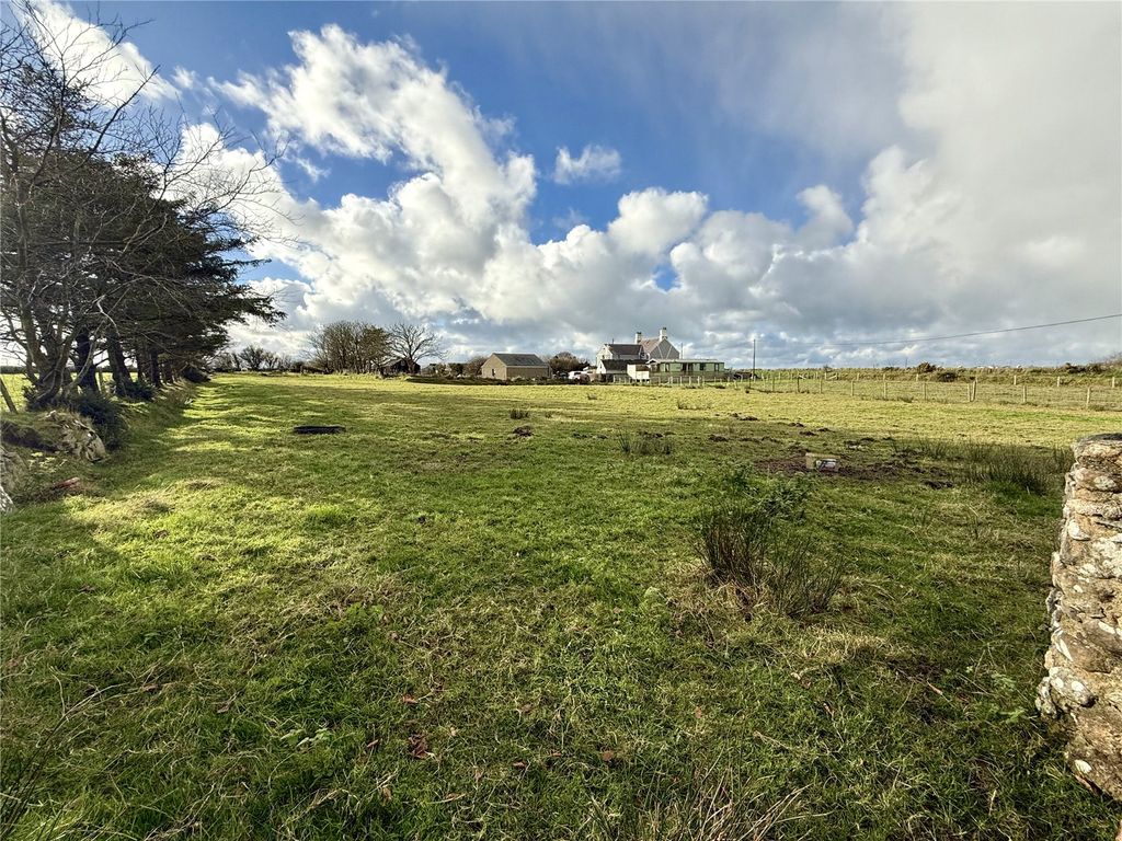 Property photo 3 of 23 Picture No. 15