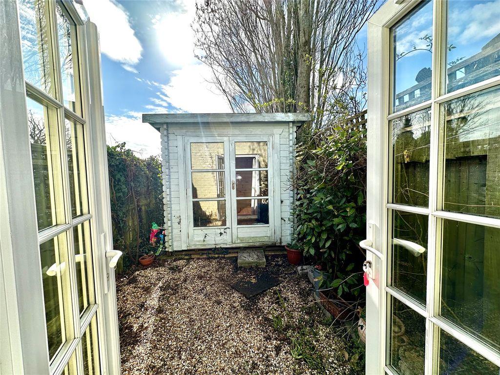 Property photo 2 of 9 Picture No. 03