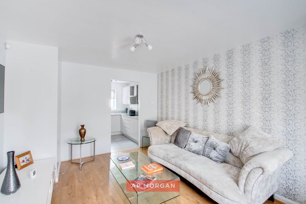 Property photo 2 of 13 Picture No. 07