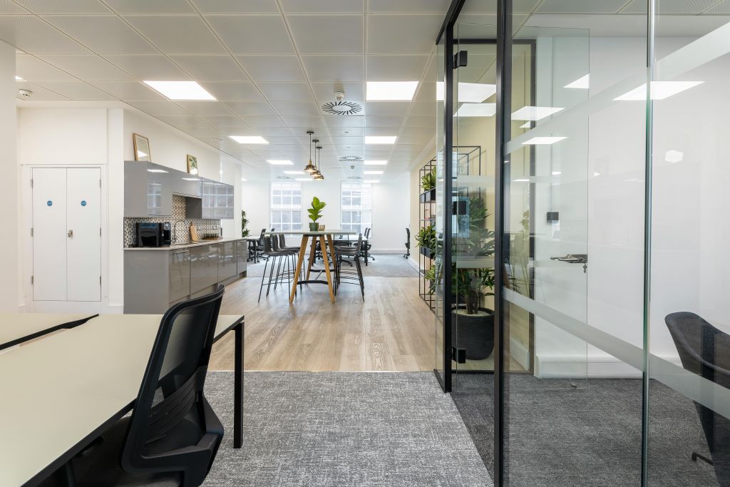 Property photo 3 of 11 _T3A2770 - 020426_Scd_72_Cannon_Street_©_Peter Landers Photography - Large.Jpg