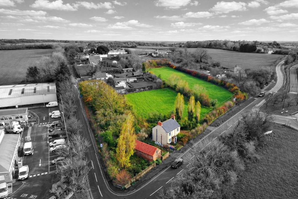 Property photo 2 of 3 Image 2