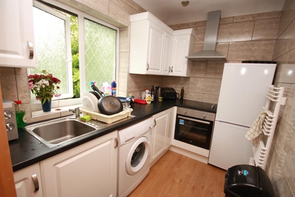 Property photo 2 of 3