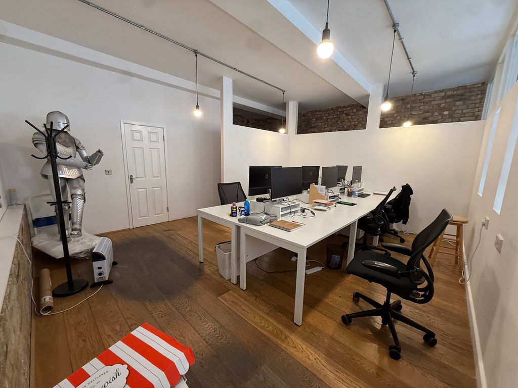 Property photo 3 of 4