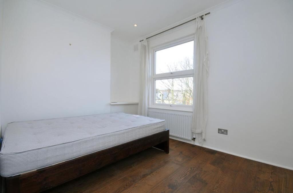 Property photo 3 of 4