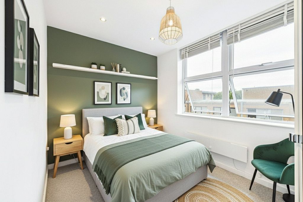 Property photo 3 of 4 Picture No. 11