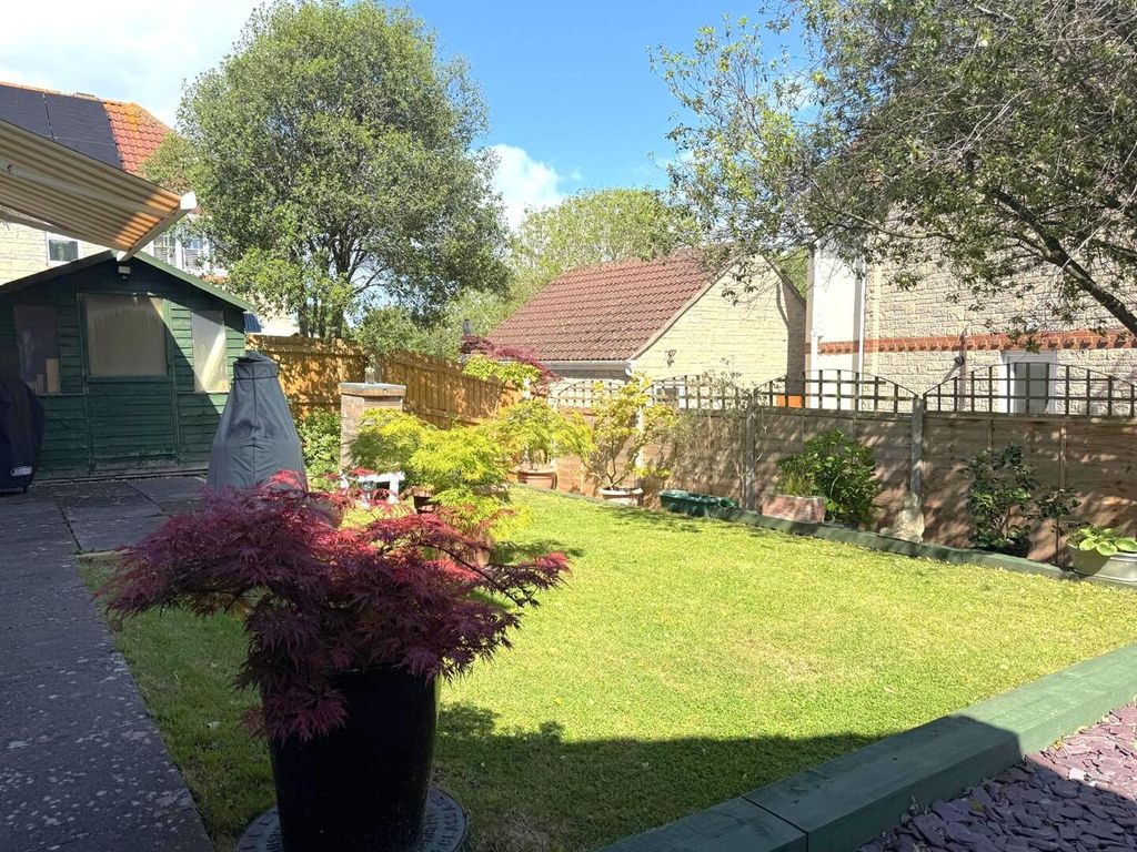 Property photo 2 of 44 Rear Garden