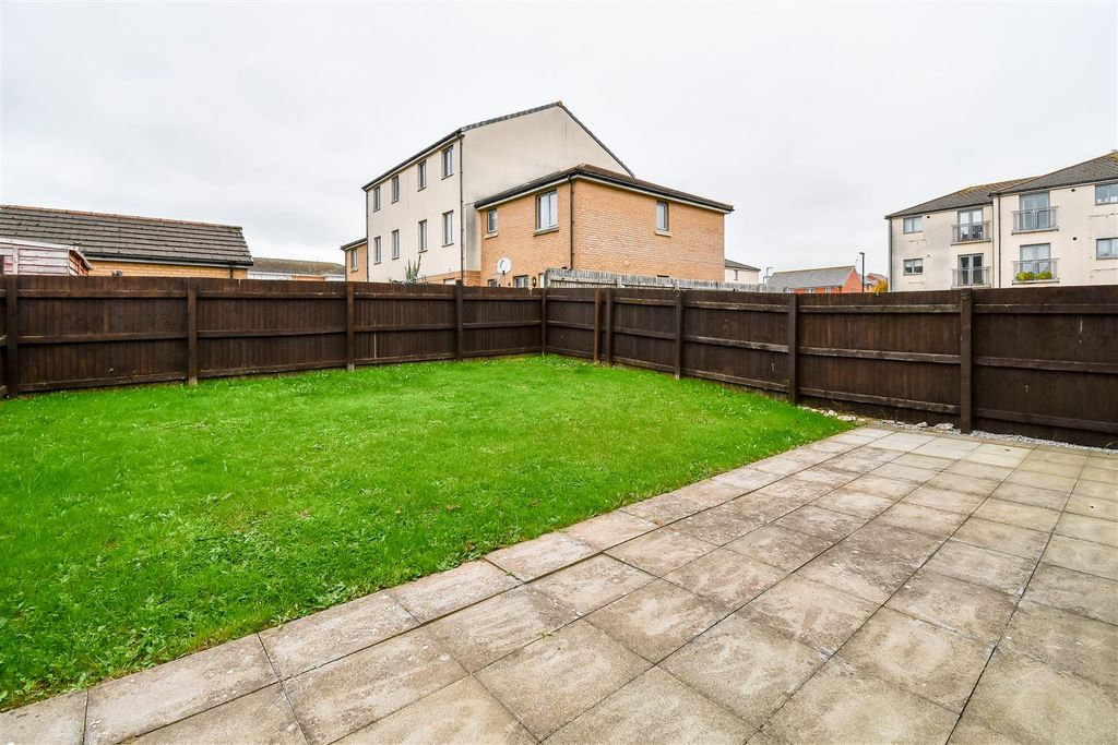 Property photo 2 of 24 Rear