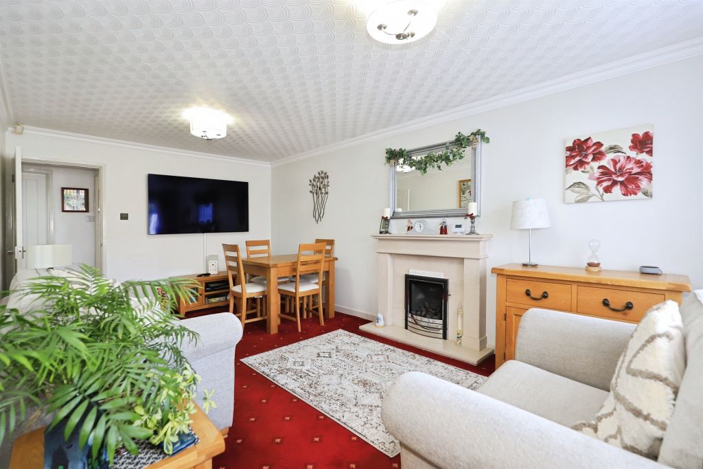 Property photo 3 of 16