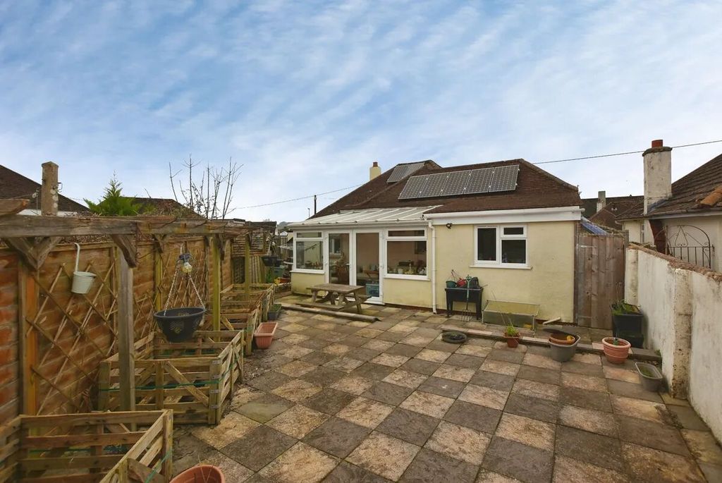 Property photo 3 of 13 Picture 3