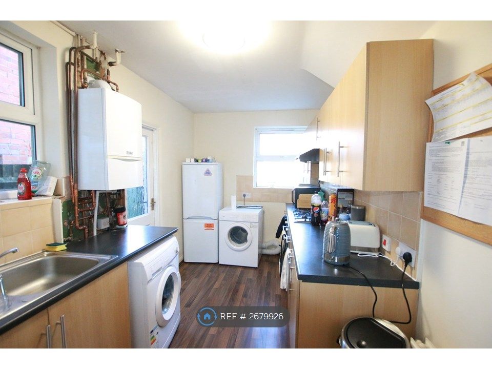 Property photo 2 of 8