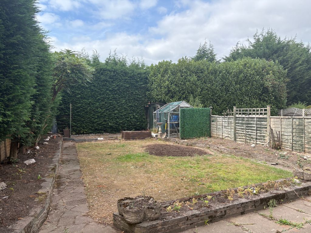 Property photo 2 of 13 Image