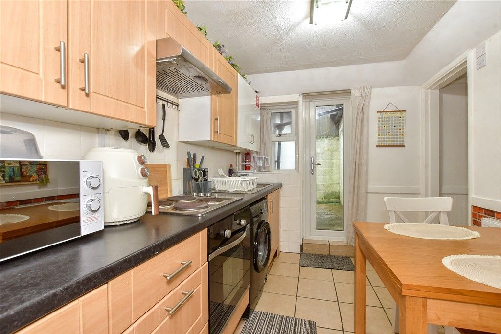 Property photo 3 of 15 Kitchen