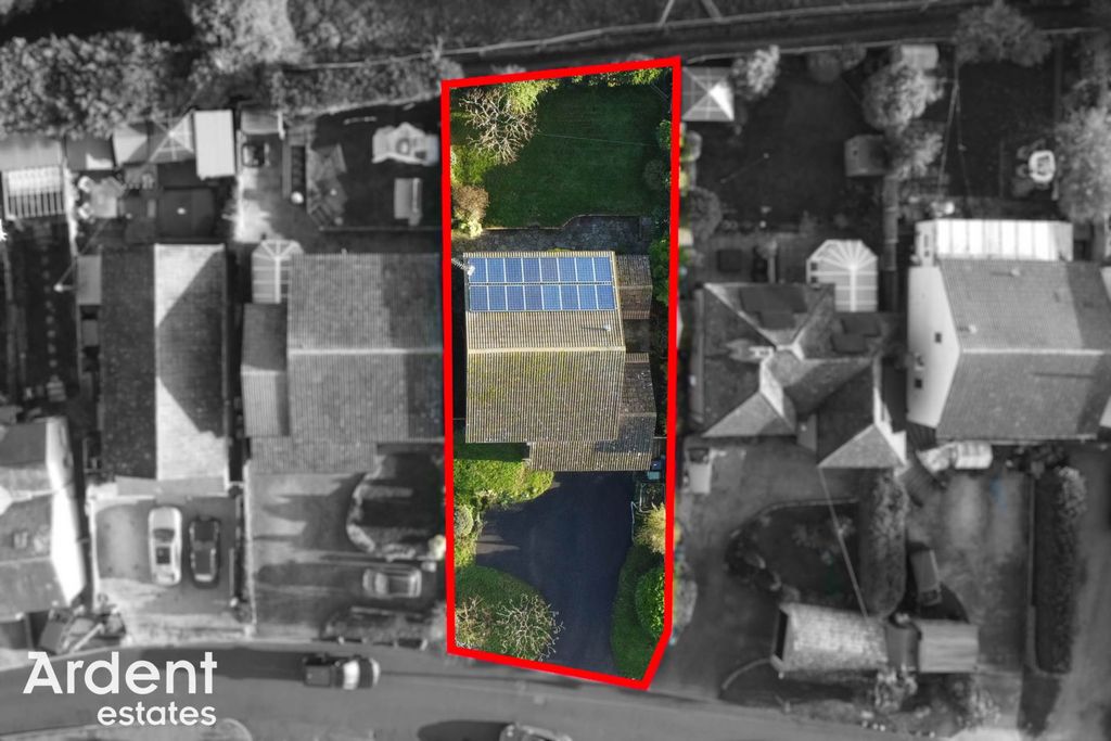 Property photo 2 of 29