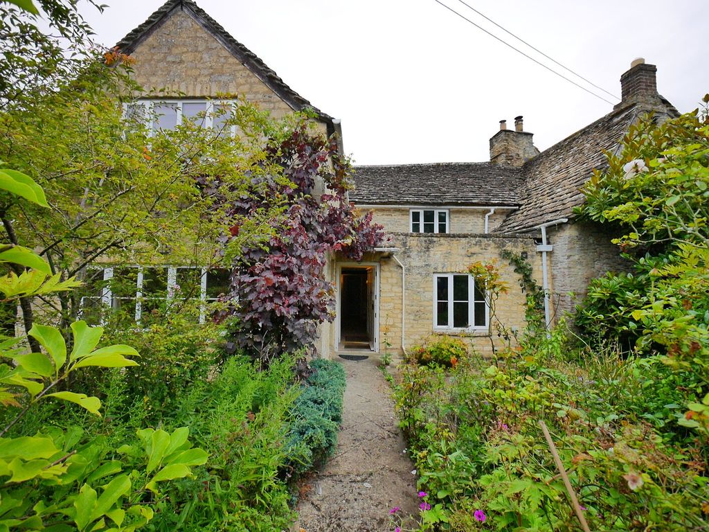 Property photo 1 of 26