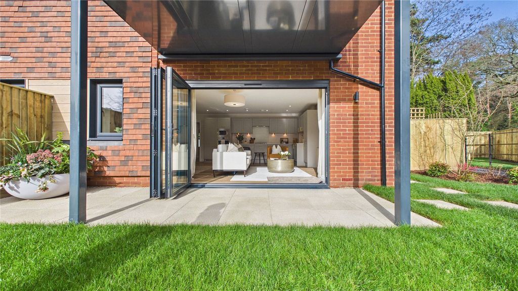 Property photo 1 of 19 Picture 1