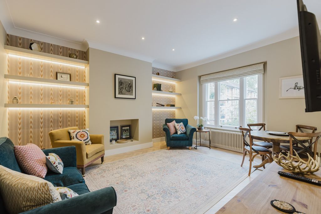 Property photo 1 of 39