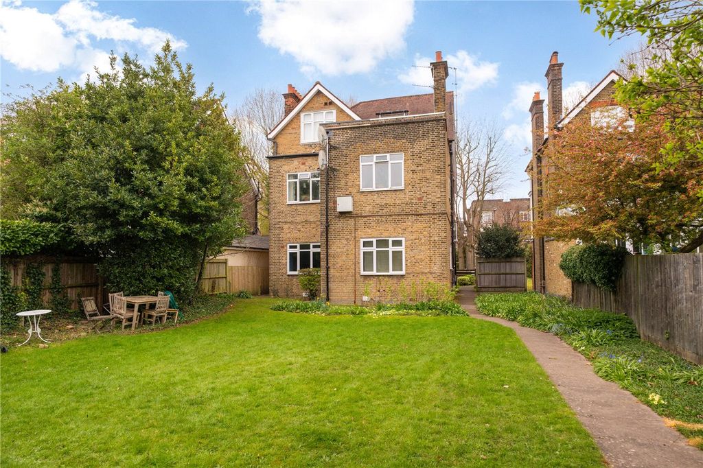 Property photo 2 of 4 Picture No. 04