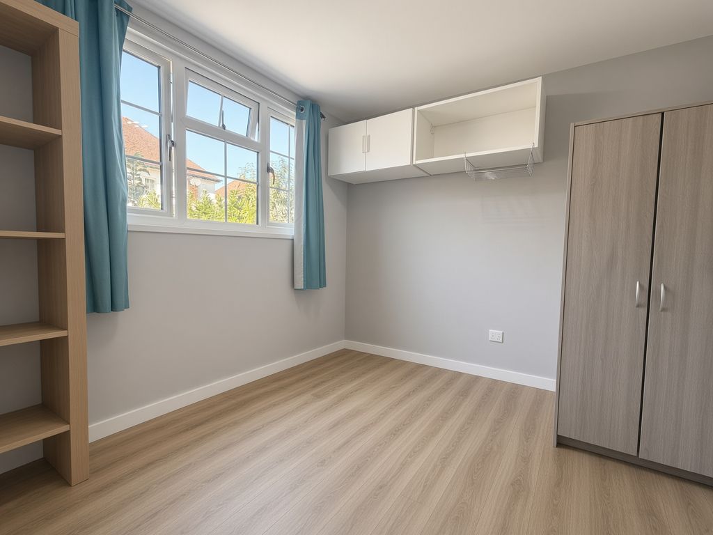 Property photo 1 of 6 Rtfkn