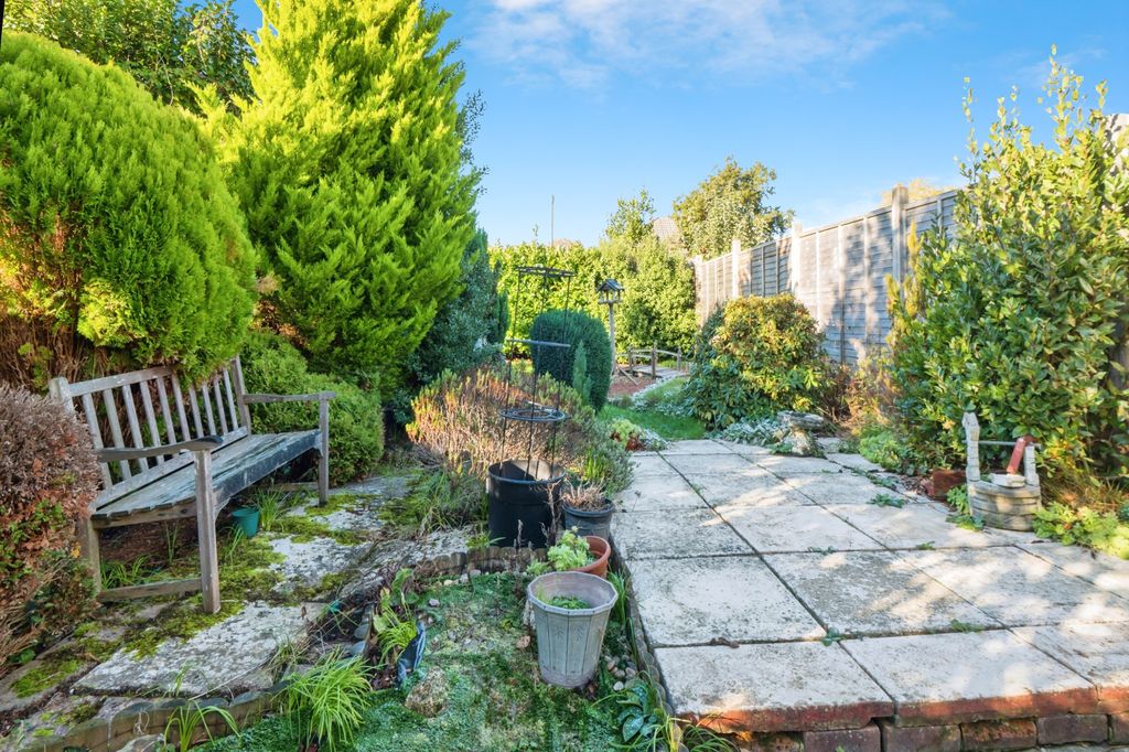 Property photo 3 of 20